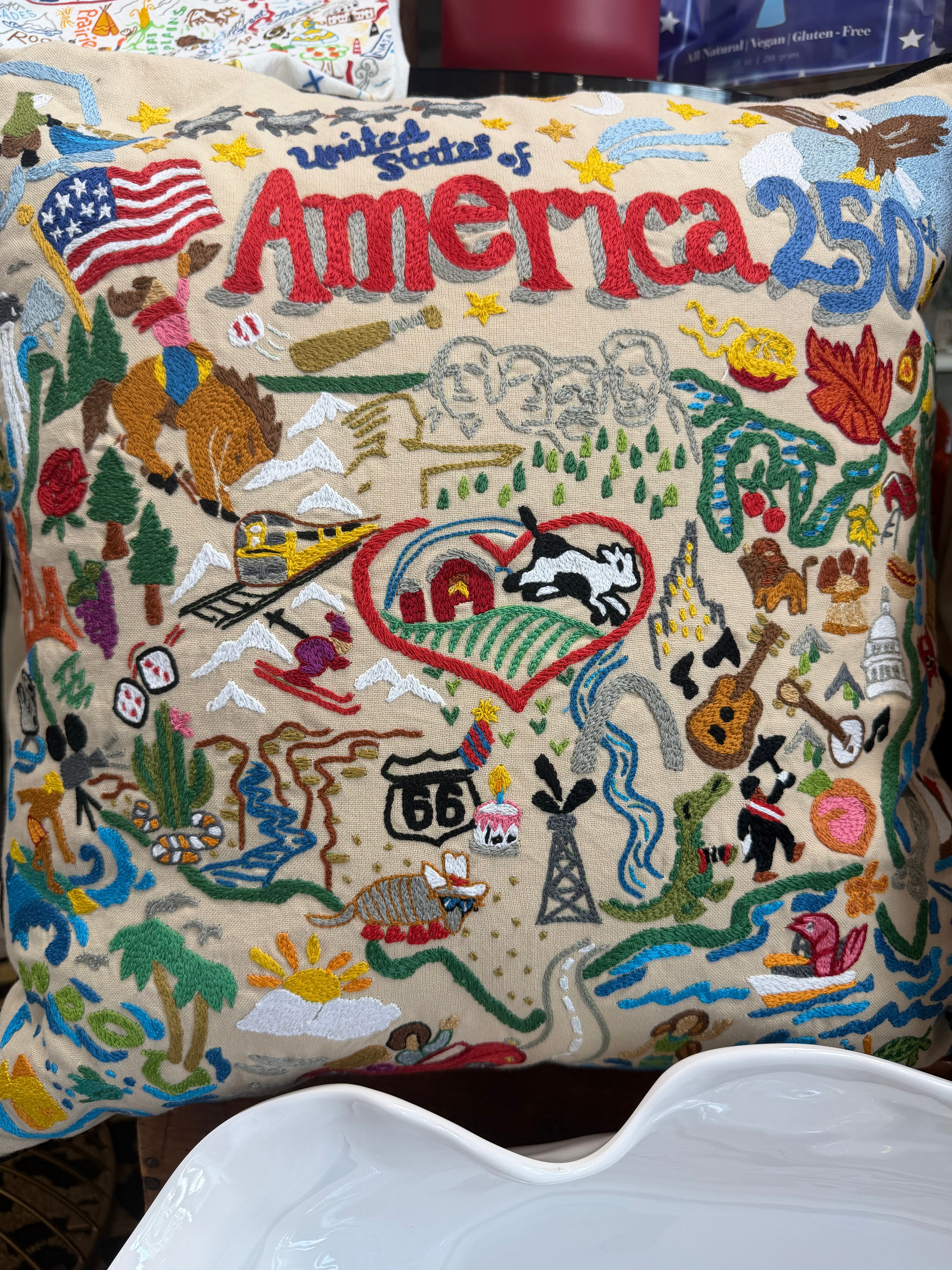 Catstudio America 250 Pillow *Limited Edition*