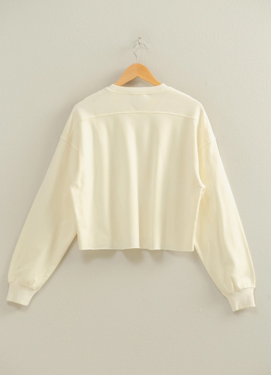 Crewneck Sweatshirt w/ Oversized Sleeves Cream