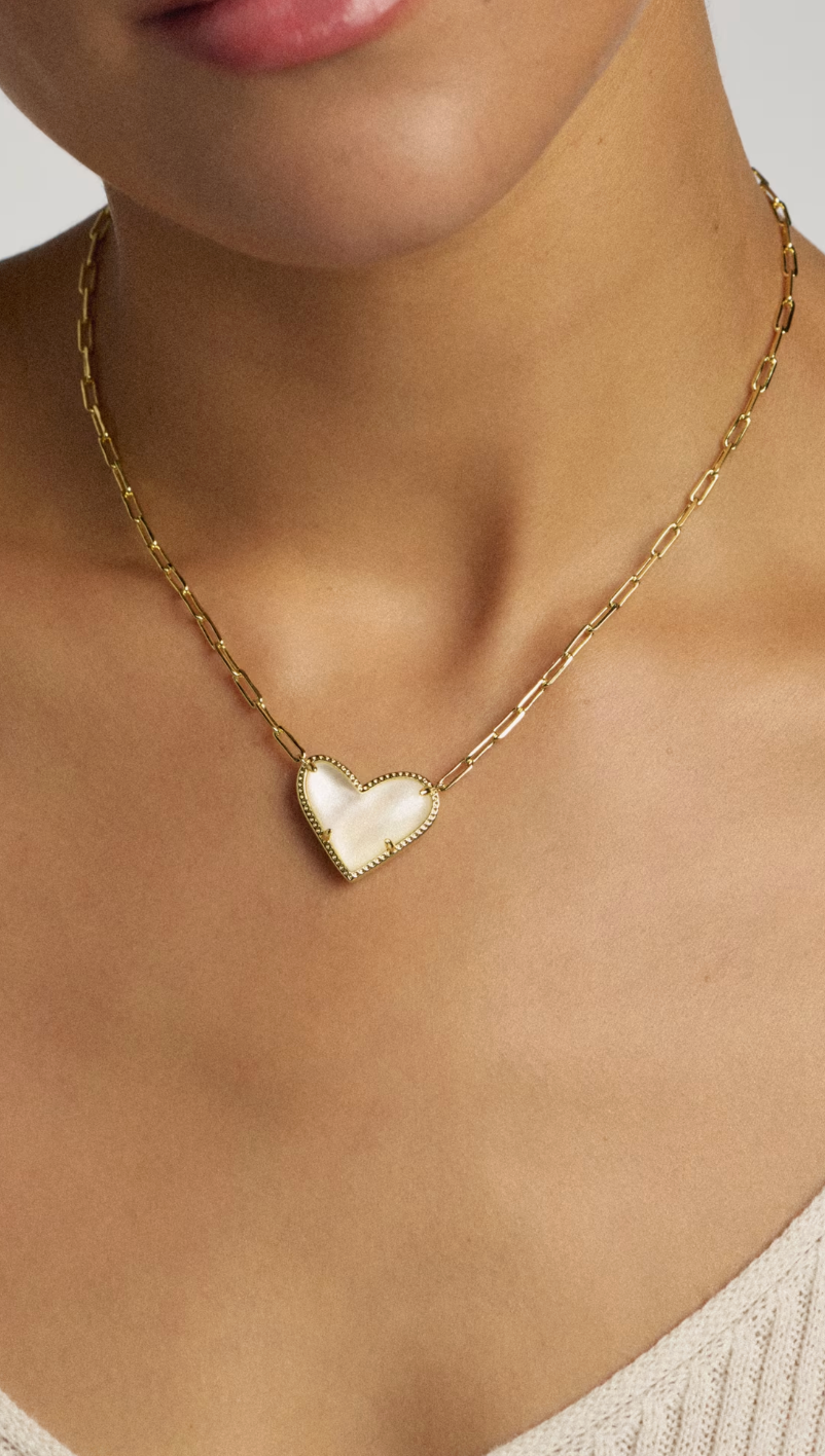 Kendra Scott - Ari Heart Statement Necklace - Gold