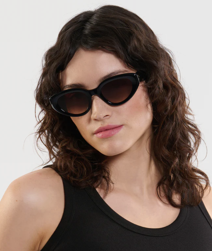 Krewe Irene Black + Black Crystal