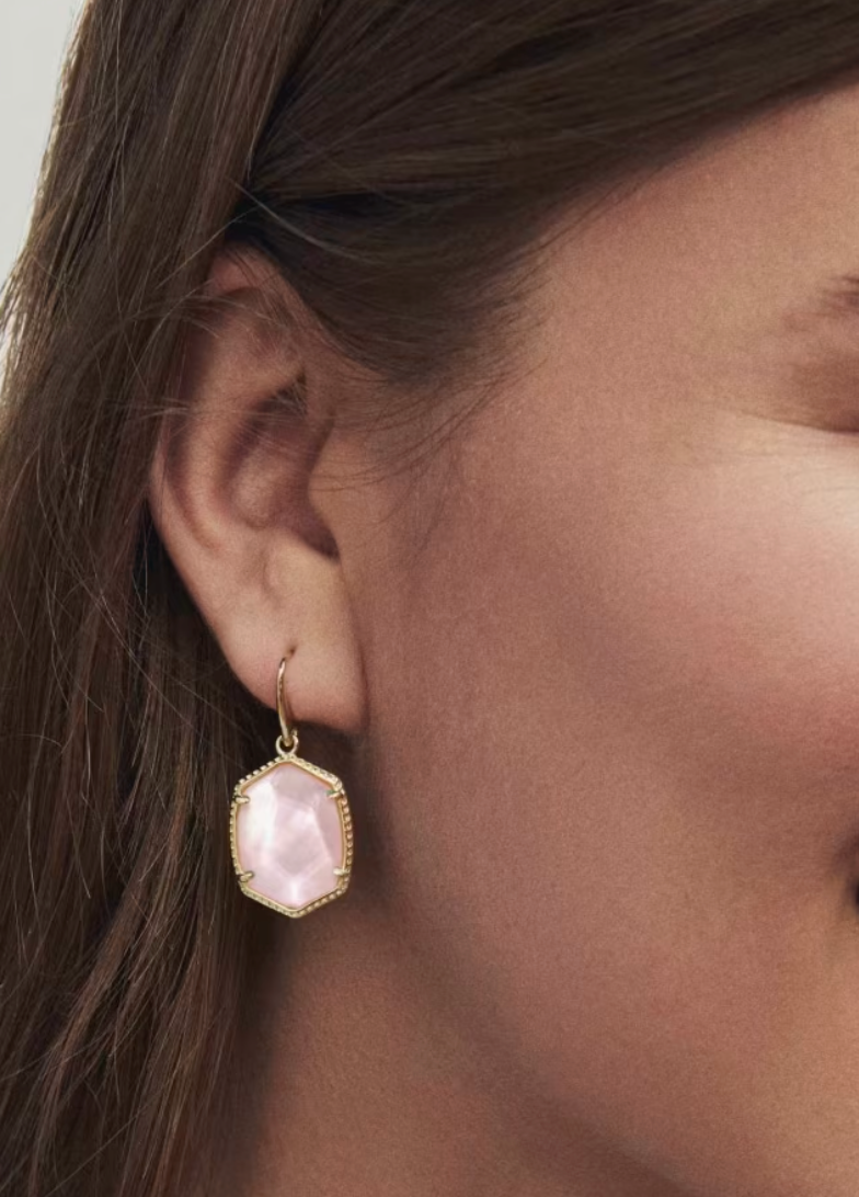 Kendra Scott Daphne Gold Frame Earring Light Pink Mother-of-Pearl